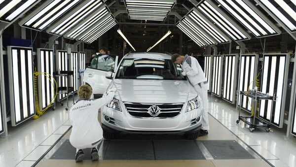 At the Volkswagen Rus Group plant in Kaluga, where full-cycle production of cars was launched in 2009 - Sputnik International