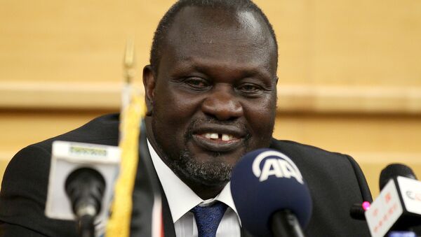 South Sudan's rebel leader Riek Machar prepares to address a news conference during the peace signing meeting in Ethiopia's capital Addis Ababa, August 17, 2015. - Sputnik International