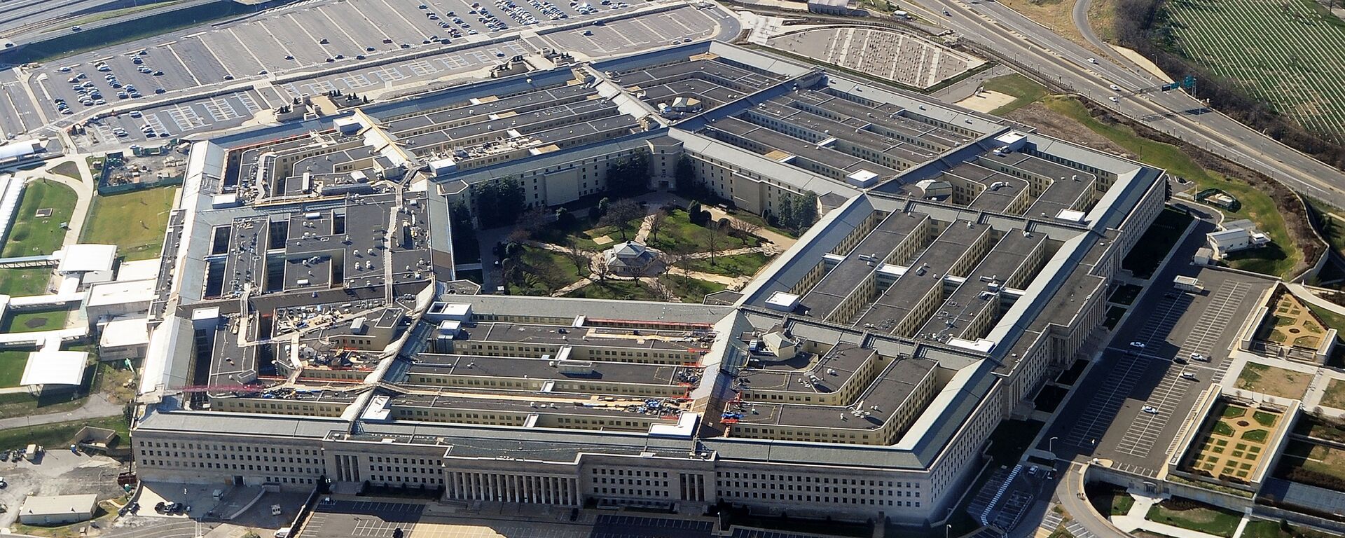 The Pentagon building in Washington, DC - Sputnik International, 1920, 09.04.2021