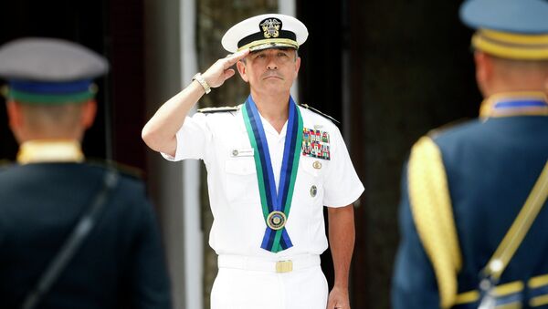 US Navy Admiral Harry B Harris salutes during welcoming ceremony at the armed forces headquarters at suburban Quezon city, northeast of Manila, Philippines Wednesday, Aug. 26, 2015 - Sputnik International