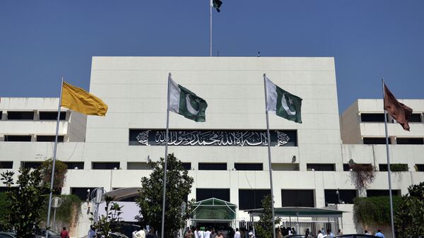 Pakistan's parliament house building in Islamabad on April 10, 2015 - Sputnik International