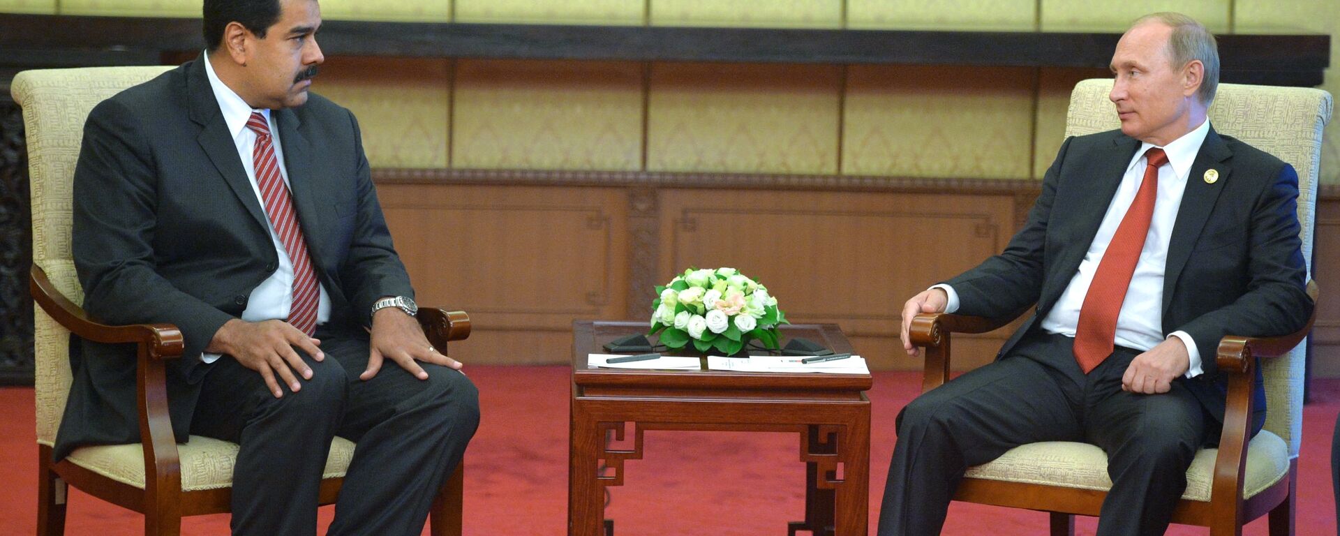 September 3, 2015. Russian President Vladimir Putin, right, and President of the Bolivarian Republic of Venezuela Nicolas Maduro during their meeting in the Diaoyutai state guest house in Beijing - Sputnik International, 1920, 29.07.2024