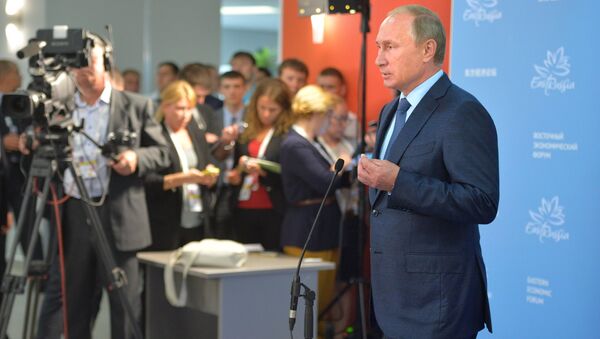 September 4, 2015. Russian President Vladimir Putin addresses journalists at the the Eastern Economic Forum in Vladivostok. - Sputnik International