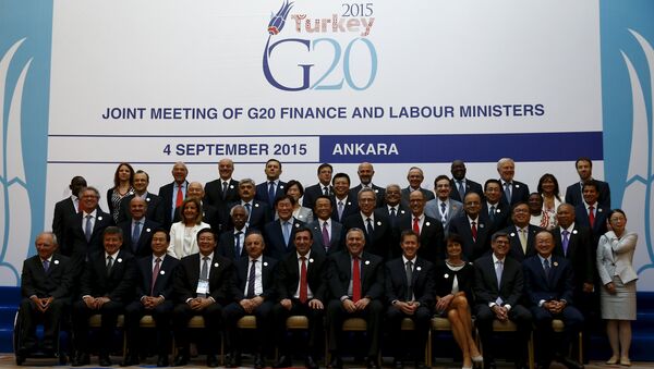 Finance and labour ministers gather for a group photo of the G20 Joint Meeting of Finance and Labour Ministers in Ankara, Turkey, September 4, 2015 - Sputnik International