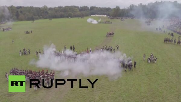 Russia: Spectacular drone footage shows Battle of Borodino reenacted - Sputnik International
