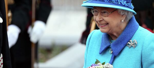 Britain's Queen Elizabeth II attends the opening ceremony for the Borders railway route at Tweedbank station, Scotland, Wednesday Sept. 9, 2015. Britain's Queen Elizabeth II attends the opening ceremony for the Borders railway route at Tweedbank station, Scotland, Wednesday Sept. 9, 2015. - Sputnik International