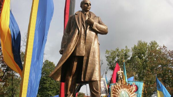 Unveiling a monument to Stepan Bandera, the leader of the Organization of Ukrainian Nationalists, in Lviv. - Sputnik International