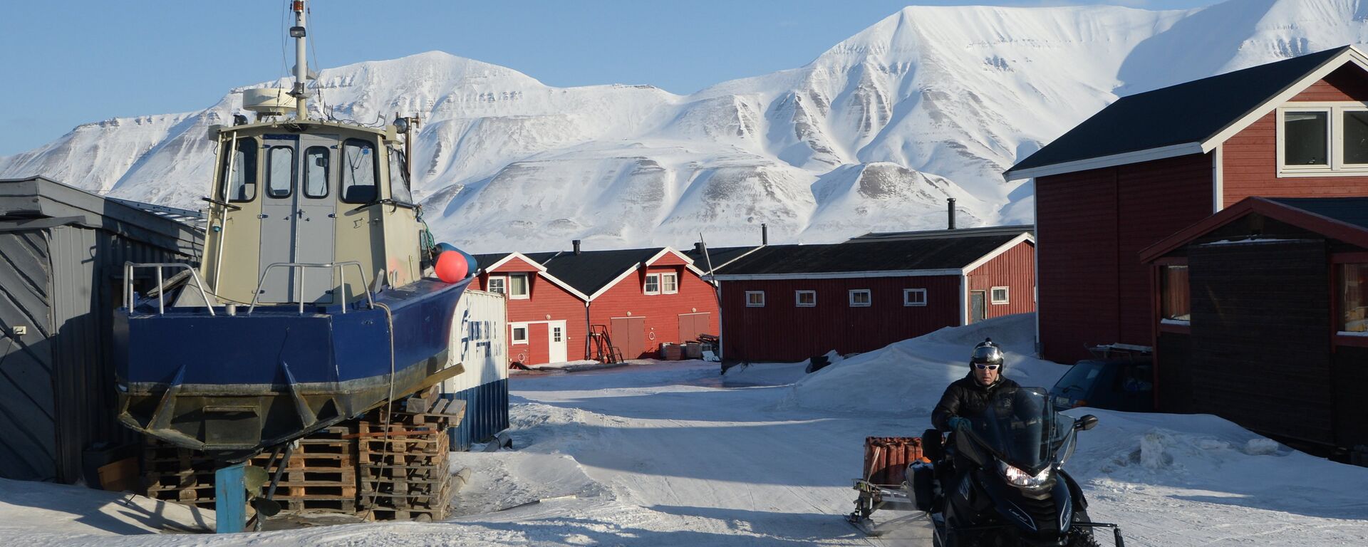 Longyearbyen, the capital of the Spitsbergen (Svalbard) Archipelago - Sputnik International, 1920, 12.11.2021
