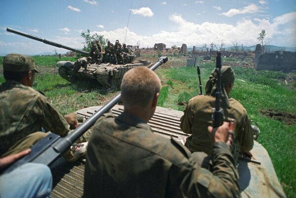 Iron Fist of the Motherland: Russian Tankman's Day - Sputnik International