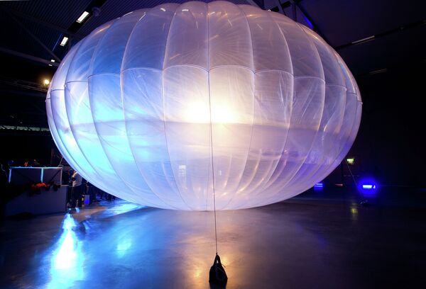 A high altitude WiFi internet hub Google Project Loon balloon is displayed at the Airforce Museum in Christchurch on June 16, 2013 - Sputnik International