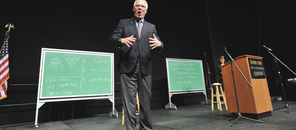 Glenn Beck and his chalkboards full of crazy. Glenn Beck and his chalkboards full of crazy. - Sputnik International