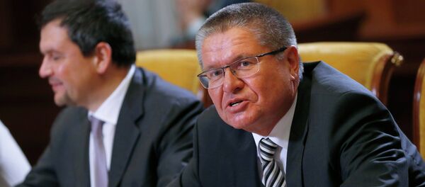 Prime Minister Dmitry Medvedev chairs meeting on macroeconomic forecast for 2016-2018 and 2016 budget policy Prime Minister Dmitry Medvedev chairs meeting on macroeconomic forecast for 2016-2018 and 2016 budget policy - Sputnik International