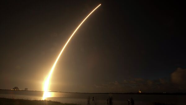 A Mobile User Objective System (MUOS) satellite for the U.S. Navy launches from Cape Canaveral. - Sputnik International