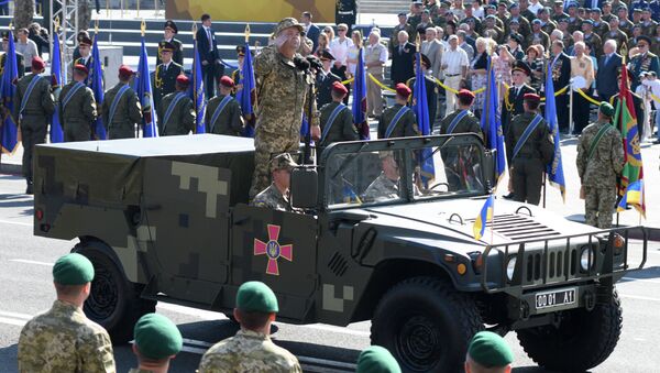 Ukrainian Defense Minister Stepan Poltorak during a march on Independence Day in Kiev - Sputnik International