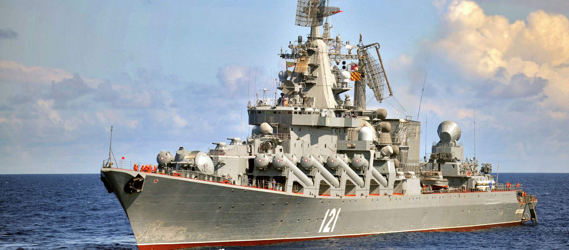 The Moskva guided missile cruiser, the flagship of Russia's Black Sea Fleet - Sputnik International, 1920, 20.04.2021