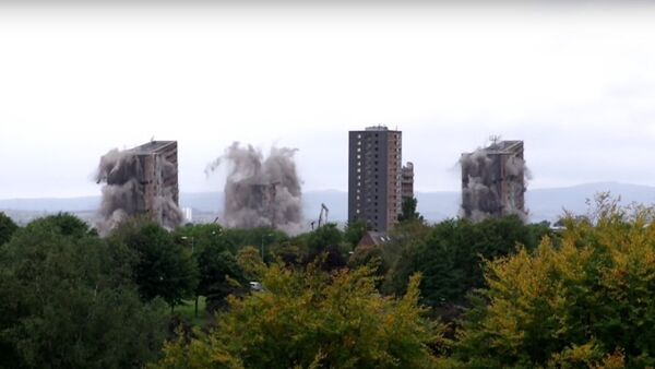 Cardonald Flats Demolition 20-09-2015 - Sputnik International
