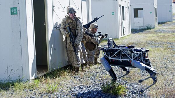Future of Infantry: State-Of-The Art Google Robot Tested by US Marine Corps - Sputnik International