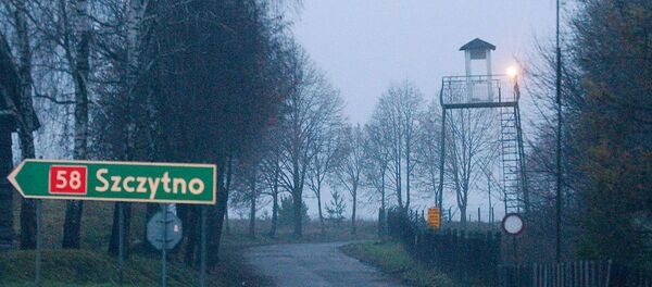 In this Friday, Dec. 16, 2005 file photo, a watch tower overlooks the area near the Polish intelligence school just outside of Stare Kiejkuty, Poland. - Sputnik International