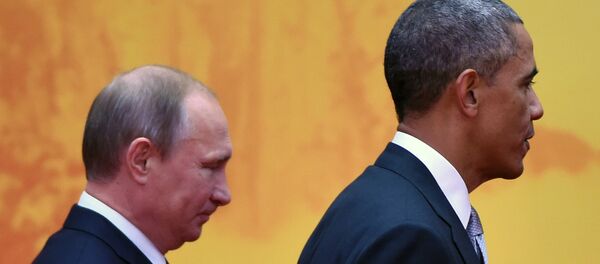 US President Barack Obama and Russian President Vladimir Putin (L) US President Barack Obama and Russian President Vladimir Putin (L) - Sputnik International