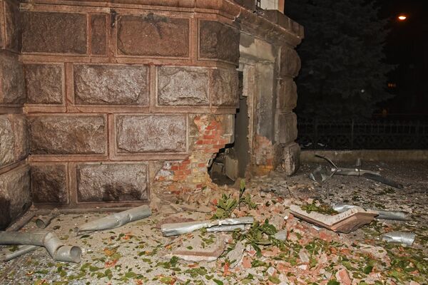 Explosion thundered at the building of security service of Ukraine in the center of Odessa Explosion thundered at the building of security service of Ukraine in the center of Odessa - Sputnik International