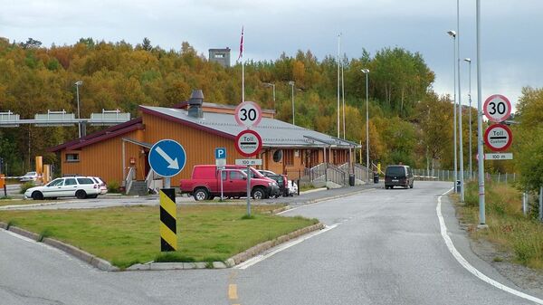 At Storskog, the Norwegian-Russian border with the border crossing station - Sputnik International