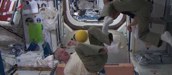 Football in space - Sputnik International