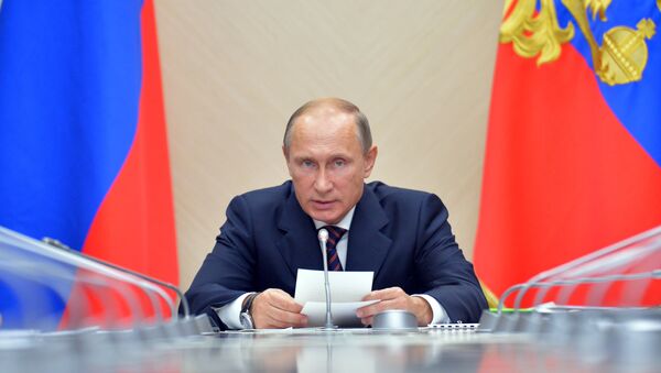 President Vadimir Putin holds a meeting on microelectronics development - Sputnik International