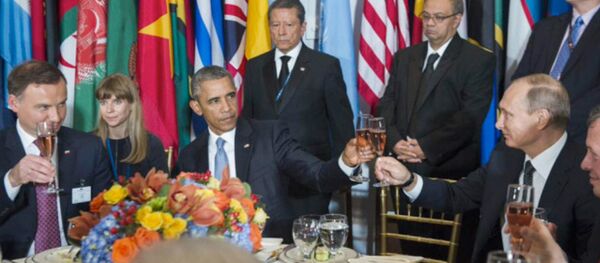 President Duda (left), sitting here next to US President Barack Obama (center) and Russian President Vladimir Putin (right). President Duda (left), sitting here next to US President Barack Obama (center) and Russian President Vladimir Putin (right). - Sputnik International