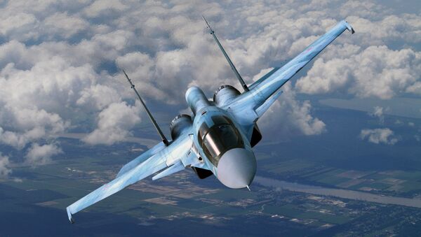 Sukhoi Su-34 in flight - Sputnik International