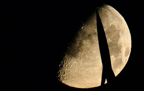 The Monument to the Conquerors of Space in Moscow. - Sputnik International