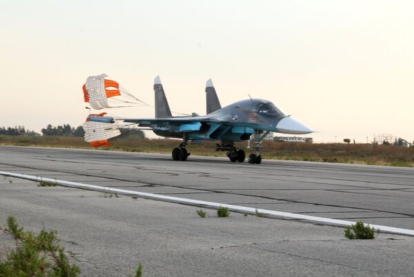 Sputnik Exclusive: Russian Sukhoi jets at airfield near Latakia - Sputnik International