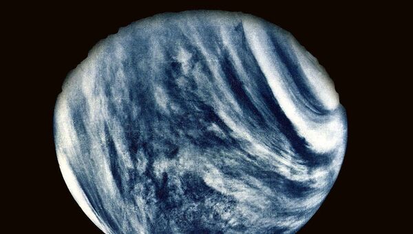 Mariner 10's First Close-Up Photo of Venus - Sputnik International