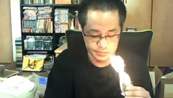Japanese Live Streamer accidentally burns his house down - Sputnik International