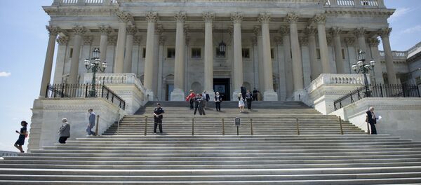 Members of Congress leave after a series of votes effecting the fast tracking of the Trans-Pacific Partnership on Capitol Hill June 12, 2015 in Washington, DC. The House of Representatives voted down a bill that will could effect the fast tracking of the Trans-Pacific Partnership trade agreement. - Sputnik International