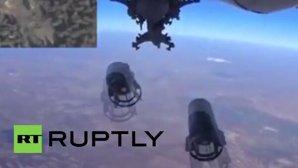 GoPro captures Russian jet dropping munitions on ISIS - Sputnik International