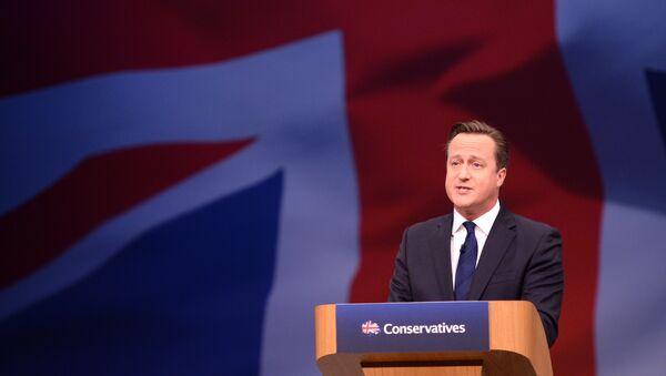 Britain's Prime Minister David Cameron gestures as he delivers his keynote address at the annual Conservative Party Conference in Manchester, Britain October 7, 2015. - Sputnik International