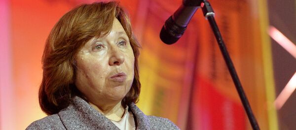 Belarusian writer Svetlana Alexievich - Sputnik International