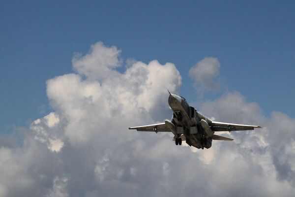 Russian Su-24 front-line bomber jet Russian Su-24 front-line bomber jet - Sputnik International