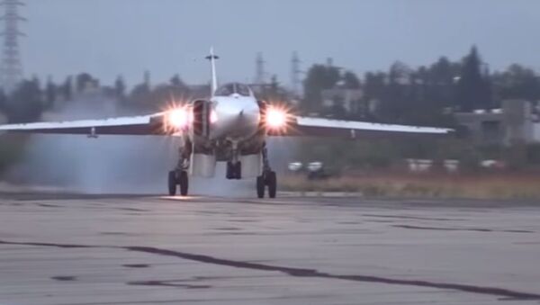 Su-24M aircraft takes off from Hmeymim airbase - Sputnik International