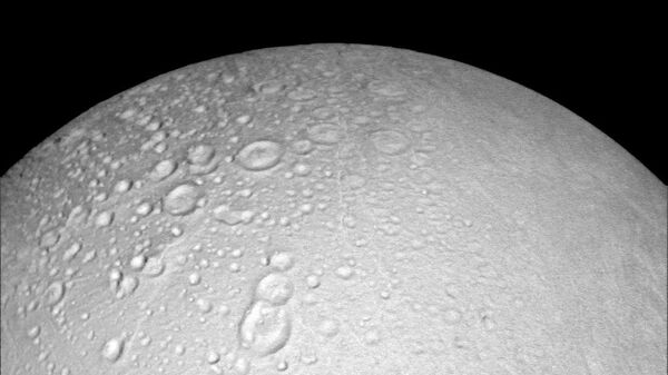 Craters Crowd the North of Enceladus - Sputnik International