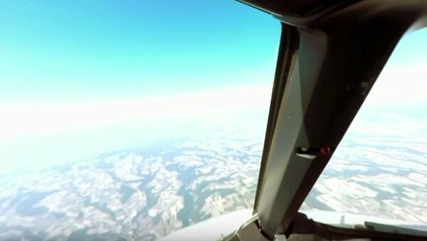 360° cockpit view | SWISS Airbus A320 | Zurich – Geneva - Sputnik International
