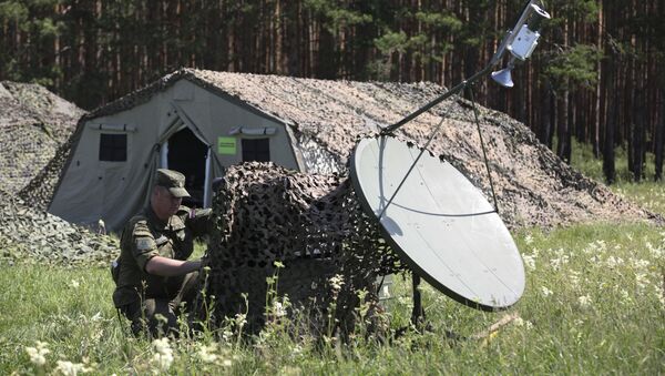 Russia's Western Military District Gets 2,500 Modern Communication Systems - Sputnik International