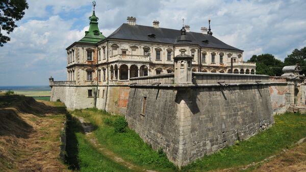 Pidhirtsi Castle in Lviv Region - Sputnik International