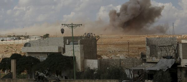 Smoke rises after what activists said were cluster bombs dropped by the Russian air force in Maaret al-Naaman town in Idlib province, Syria October 7, 2015 Smoke rises after what activists said were cluster bombs dropped by the Russian air force in Maaret al-Naaman town in Idlib province, Syria October 7, 2015 - Sputnik International