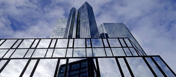 Deutsche Bank headquarters are seen in Frankfurt, Germany October 8, 2015 Deutsche Bank headquarters are seen in Frankfurt, Germany October 8, 2015 - Sputnik International