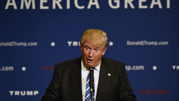 Republican presidential candidate Donald Trump speaks at an event. - Sputnik International