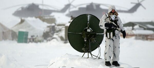 Russian airborne troops on the Kotelny island Russian airborne troops on the Kotelny island - Sputnik International