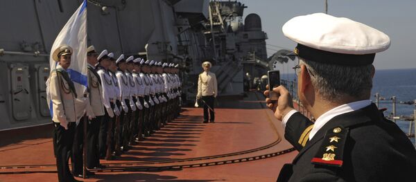 Russia's Pyotr Veliky missile cruiser makes port call in Tartus, Syria Russia's Pyotr Veliky missile cruiser makes port call in Tartus, Syria - Sputnik International