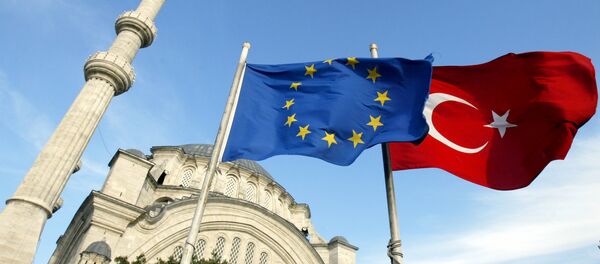 Flags of Turkey, right, and the European Union are seen in front of a mosque in Istanbul, Turkey - Sputnik International