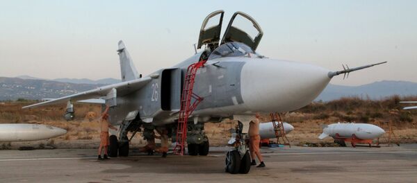 Russian warplanes at an airfield near Latakia - Sputnik International